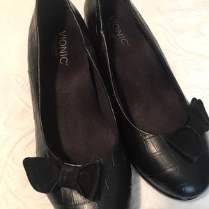 Vionic Lena Wedge Patent Dress Platform Shoes